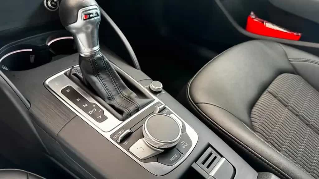 Audi A3 Sportback 35 TFSI design 11/2019-photo-12