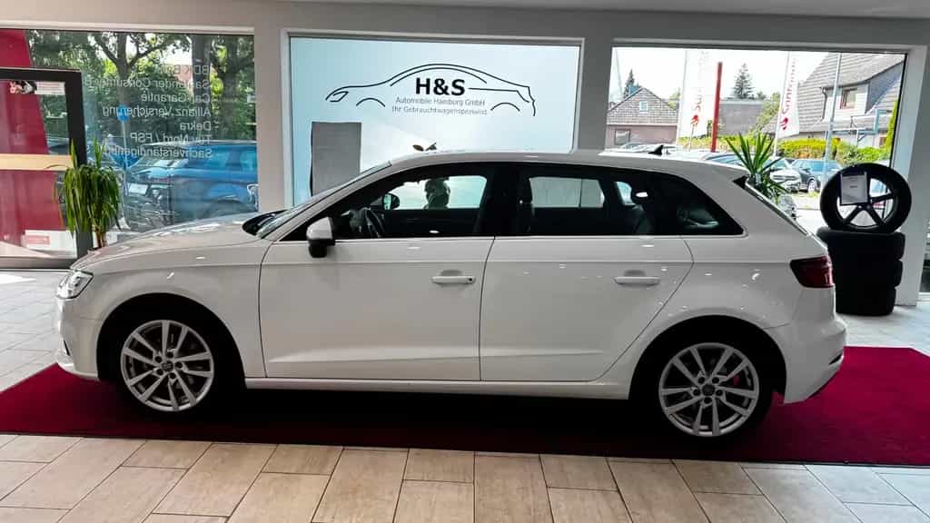 Audi A3 Sportback 35 TFSI design 11/2019-photo-2
