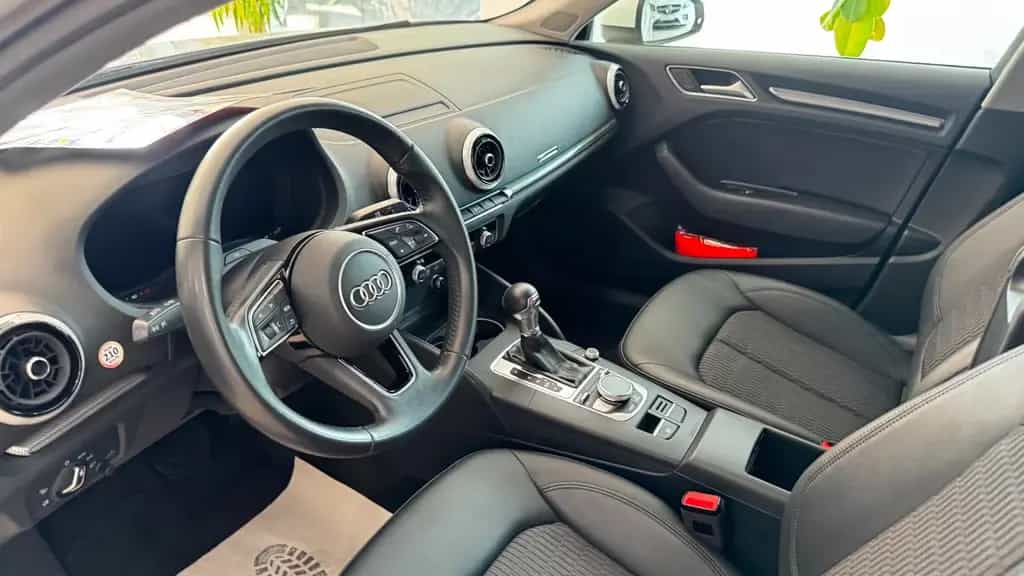Audi A3 Sportback 35 TFSI design 11/2019-photo-9
