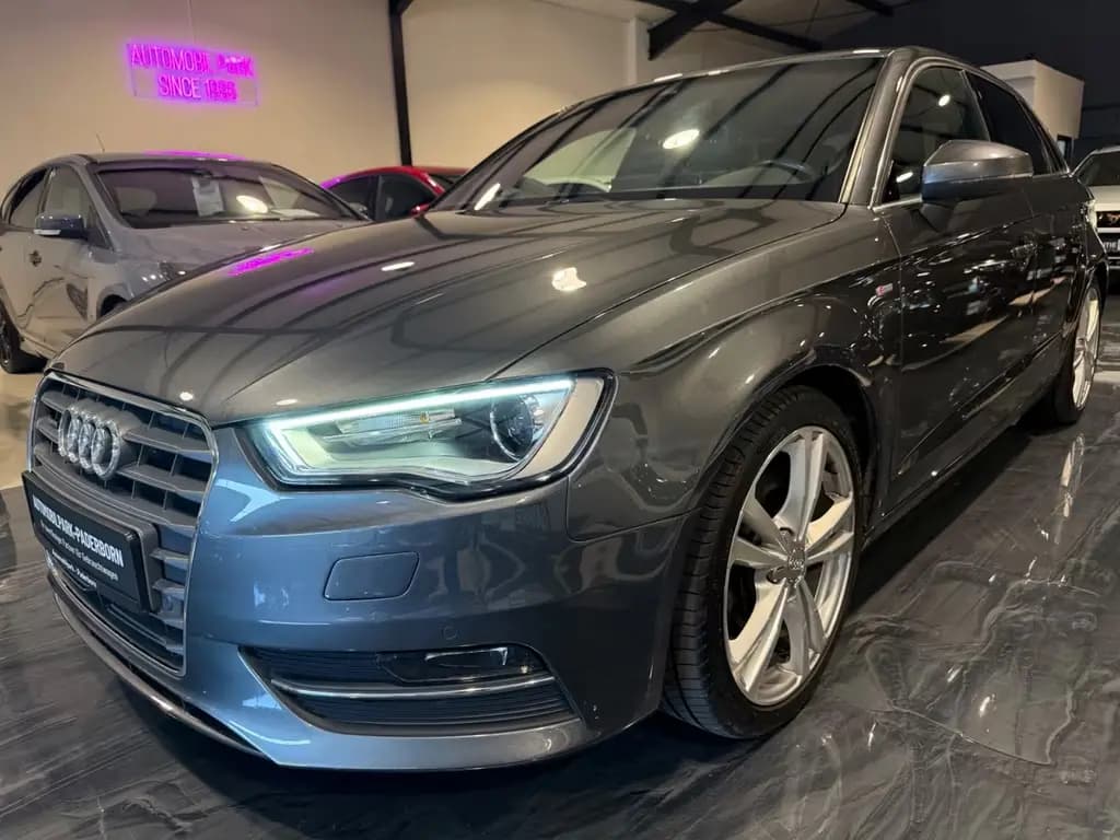 Main__Slider__Photo:Audi A3 Sportback 1.8 Quattro/S-Line/Bang&Olufsen 12/2016-0