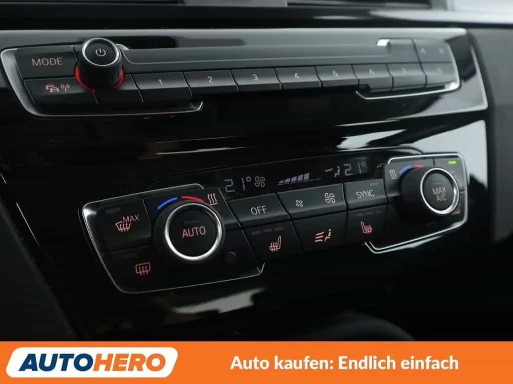 BMW X1 sDrive 20i Advantage Aut.*NAVI*TEMPO*PDC*SHZ*ALU 01/2019-photo-23