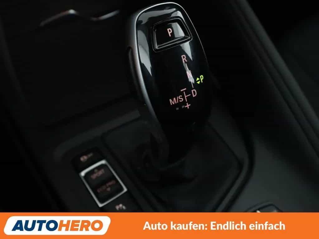 BMW X1 sDrive 20i Advantage Aut.*NAVI*TEMPO*PDC*SHZ*ALU 01/2019-photo-24
