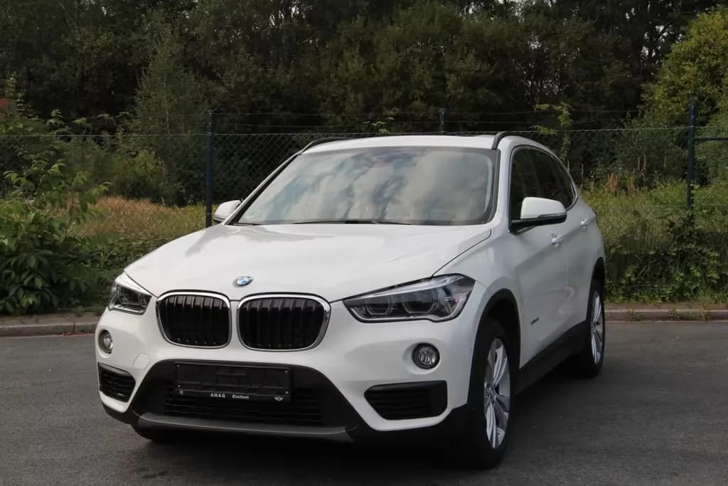 Main__Slider__Photo:BMW X1 xDrive 20 i Advantage 07/2015-0