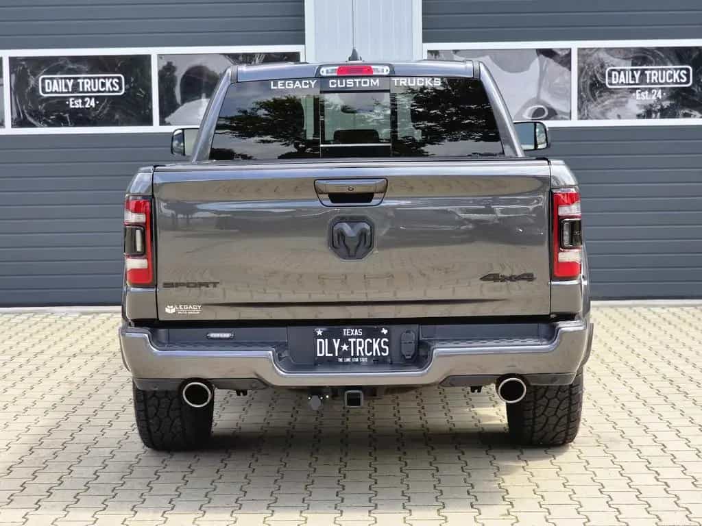 Dodge RAM 1500 5.7 4x4 Sport LED 12´´ Alpine AHK 09/2022-photo-11