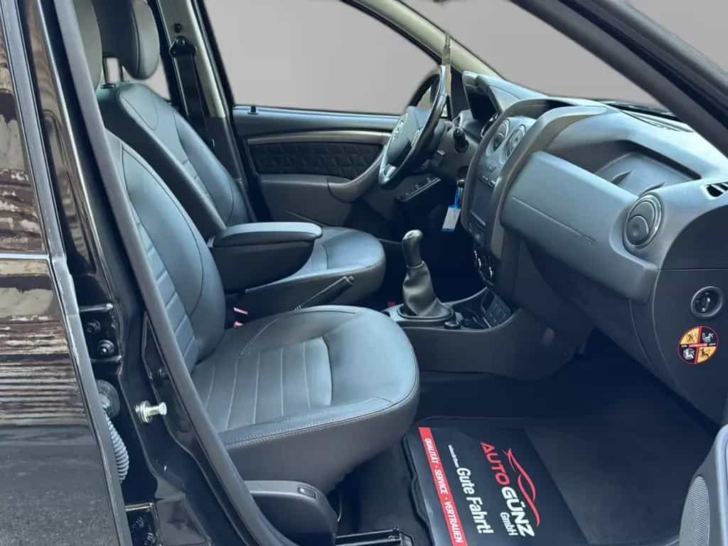 Dacia Duster I Prestige 4x2 *Navi-AHK-SHZ-Leder* 04/2015-photo-11