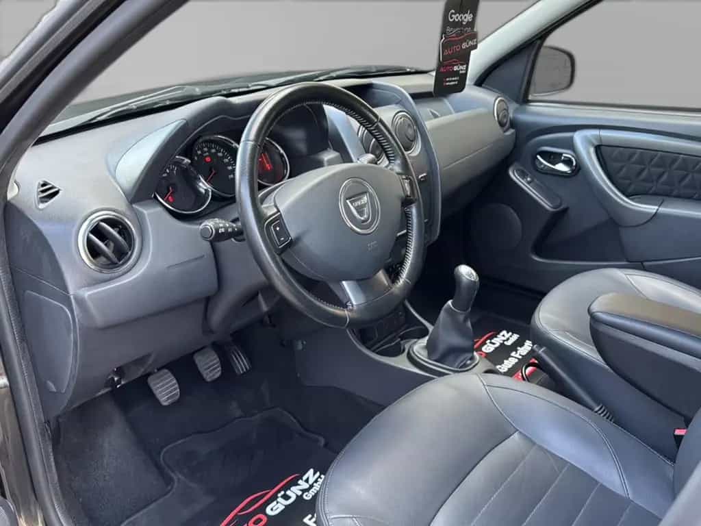 Dacia Duster I Prestige 4x2 *Navi-AHK-SHZ-Leder* 04/2015-photo-16