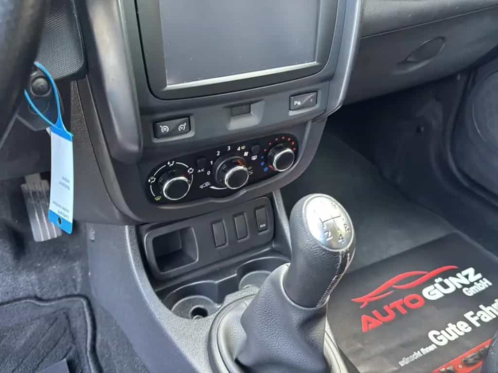 Dacia Duster I Prestige 4x2 *Navi-AHK-SHZ-Leder* 04/2015-photo-18