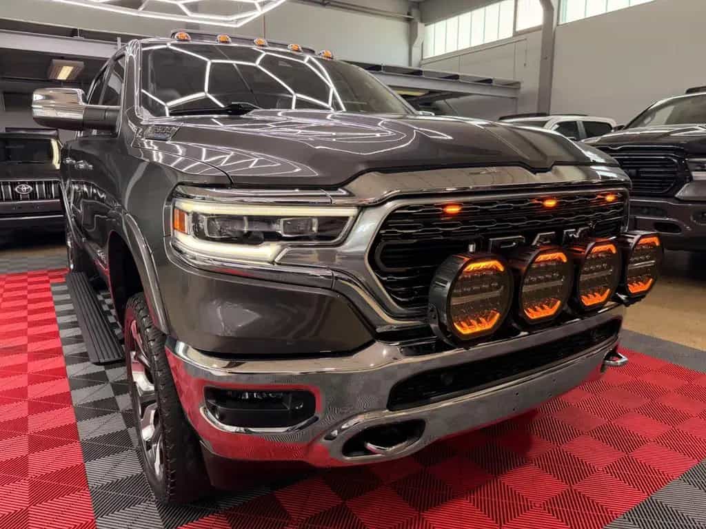 Dodge RAM 1500 5.7 HEMI 4X4 LIMITED Pano 360° RAM-BOX 10/2022-photo-16