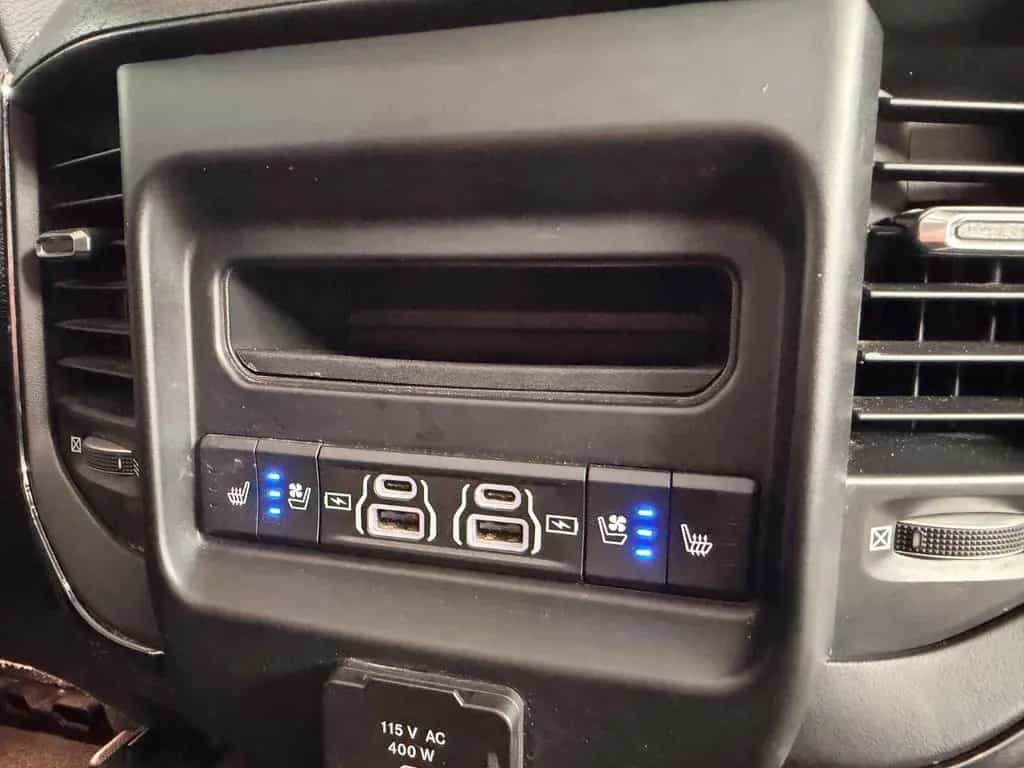Dodge RAM 1500 5.7 HEMI 4X4 LIMITED Pano 360° RAM-BOX 10/2022-photo-25