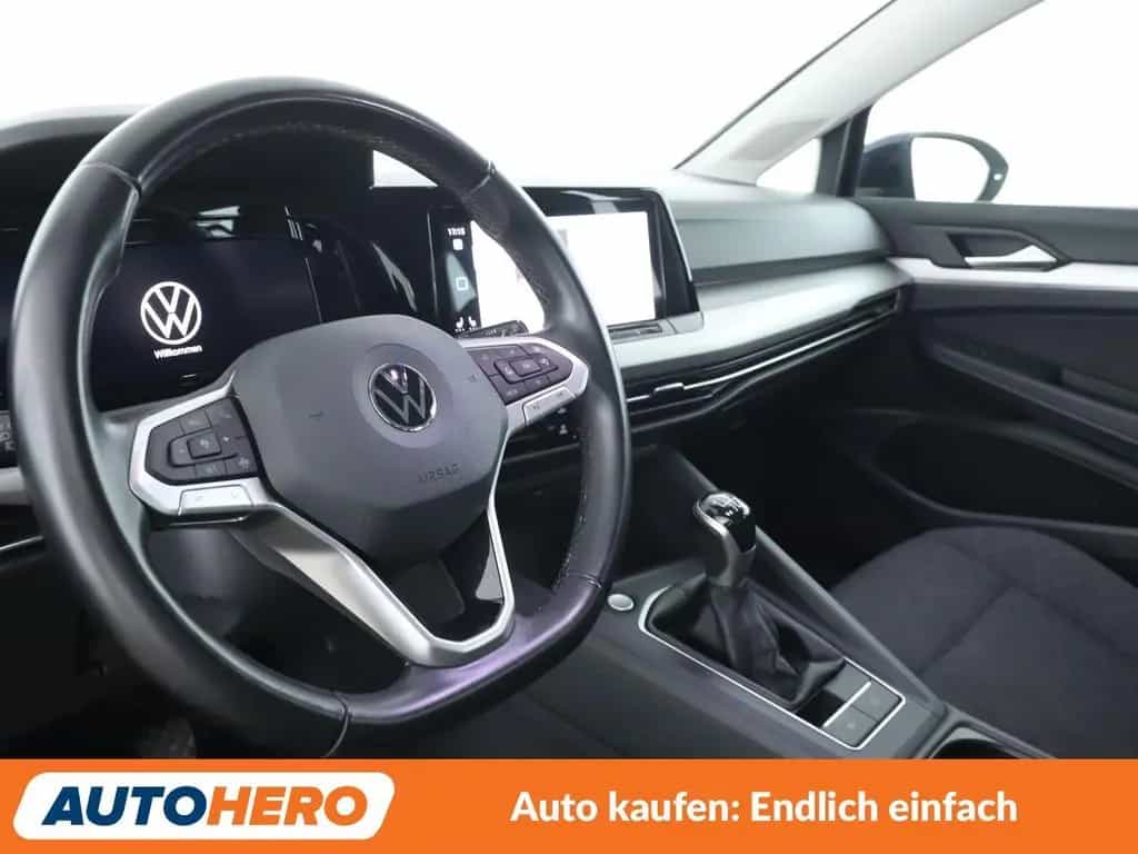 Volkswagen Golf VIII 1.5 TSI ACT Life*LED*TEMPO*PDC*SHZ* 07/2021-photo-10