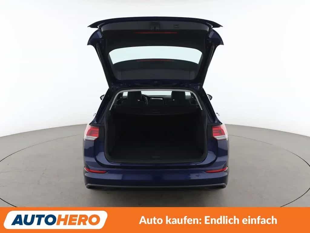 Volkswagen Golf VIII 1.5 TSI ACT Life*LED*TEMPO*PDC*SHZ* 07/2021-photo-16