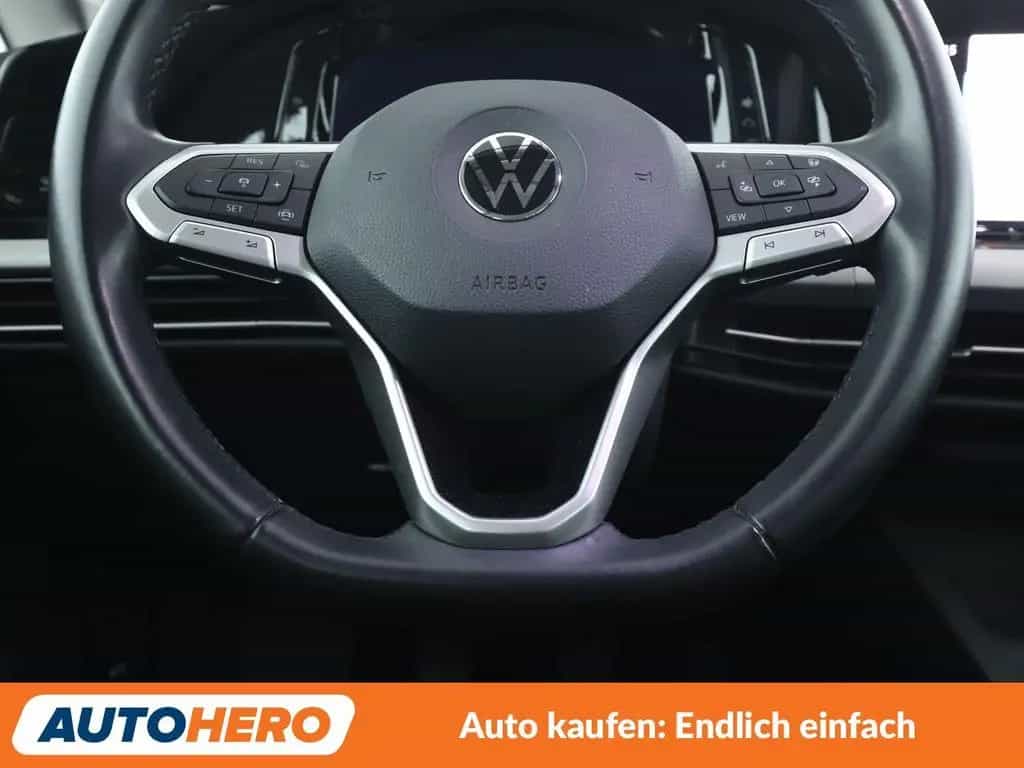 Volkswagen Golf VIII 1.5 TSI ACT Life*LED*TEMPO*PDC*SHZ* 07/2021-photo-18
