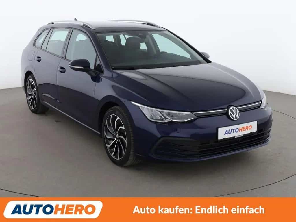 Volkswagen Golf VIII 1.5 TSI ACT Life*LED*TEMPO*PDC*SHZ* 07/2021-photo-7