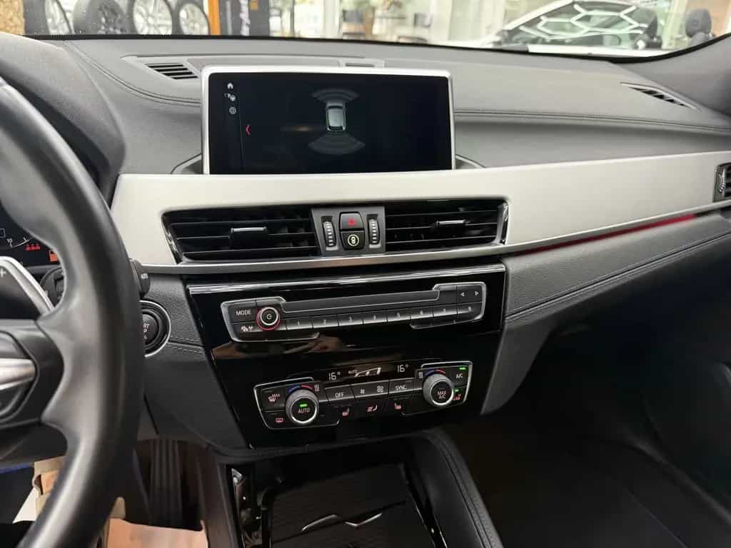 BMW X2 20 dA xDrive M-Paket, LED, HUD, Alcantara 10/2018-photo-28