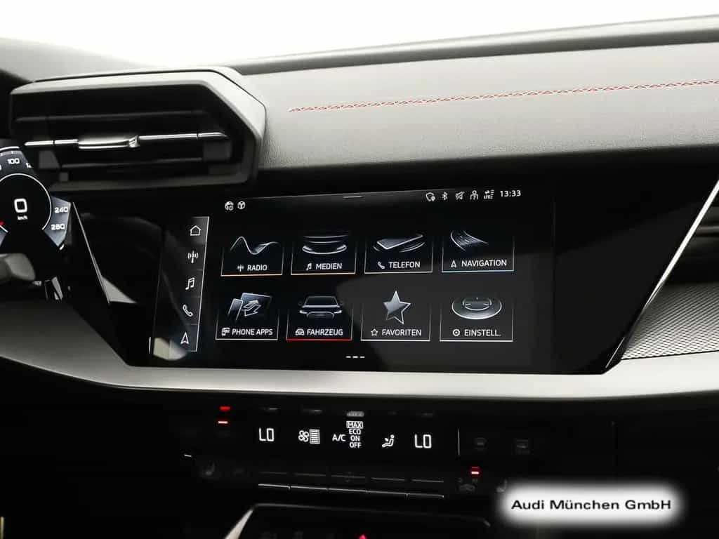 Audi A3 Sportback 35 TFSI S tronic S line Pano/Virtua 03/2023-photo-15