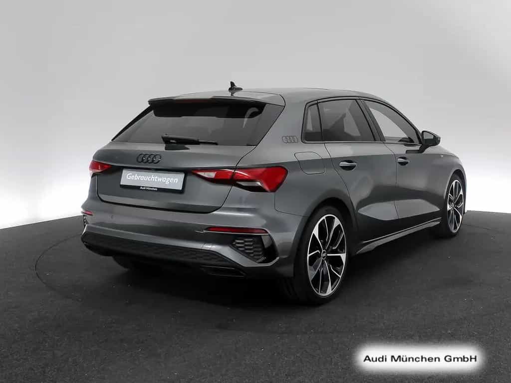 Audi A3 Sportback 35 TFSI S tronic S line Pano/Virtua 03/2023-photo-7