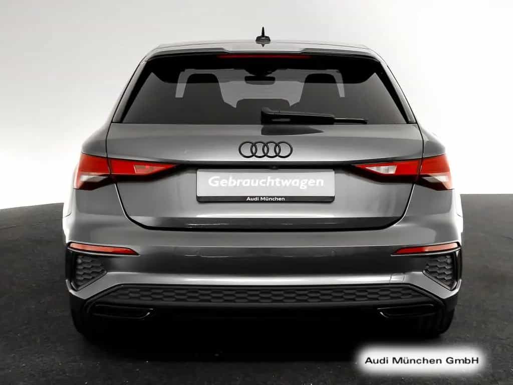 Audi A3 Sportback 35 TFSI S tronic S line Pano/Virtua 03/2023-photo-8