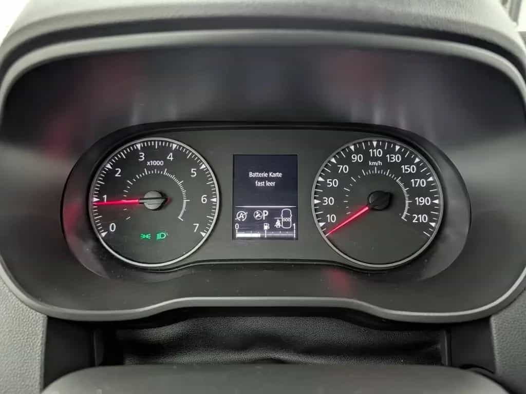 Dacia Duster 1.3 TCe 150 EDC Extreme AHK Allwetter 12/2023-photo-16