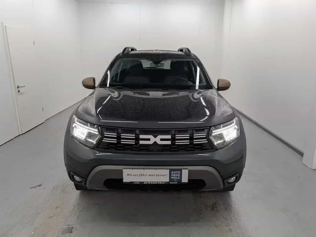 Dacia Duster 1.3 TCe 150 EDC Extreme AHK Allwetter 12/2023-photo-5