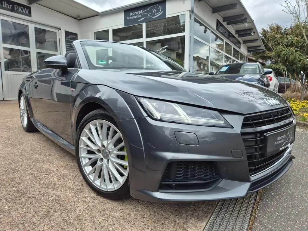 Main__Slider__Photo:Audi TT Roadster 1.8 TFSI 3 x S-Line 03/2017-0