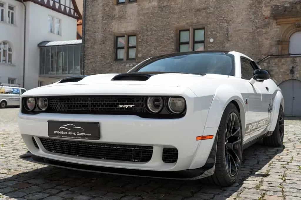 Dodge Challenger 6,4L SCAT WIDEBODY ALPINE KAM TOTW 05/2024-photo-27