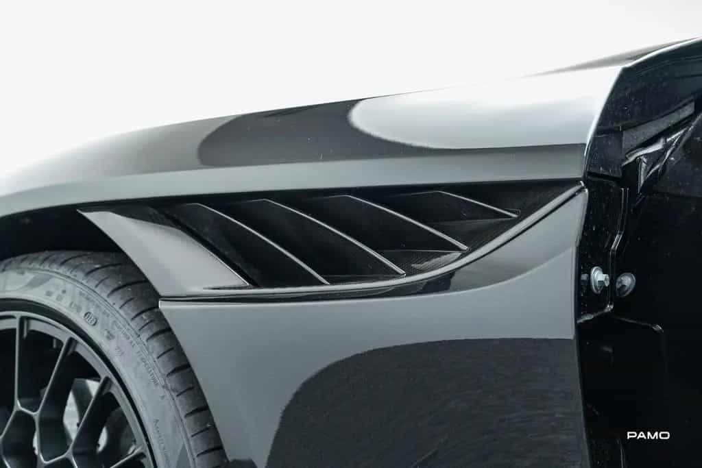 Aston Martin DBS | 1/300, Carbon, Titanium 02/2024-photo-21
