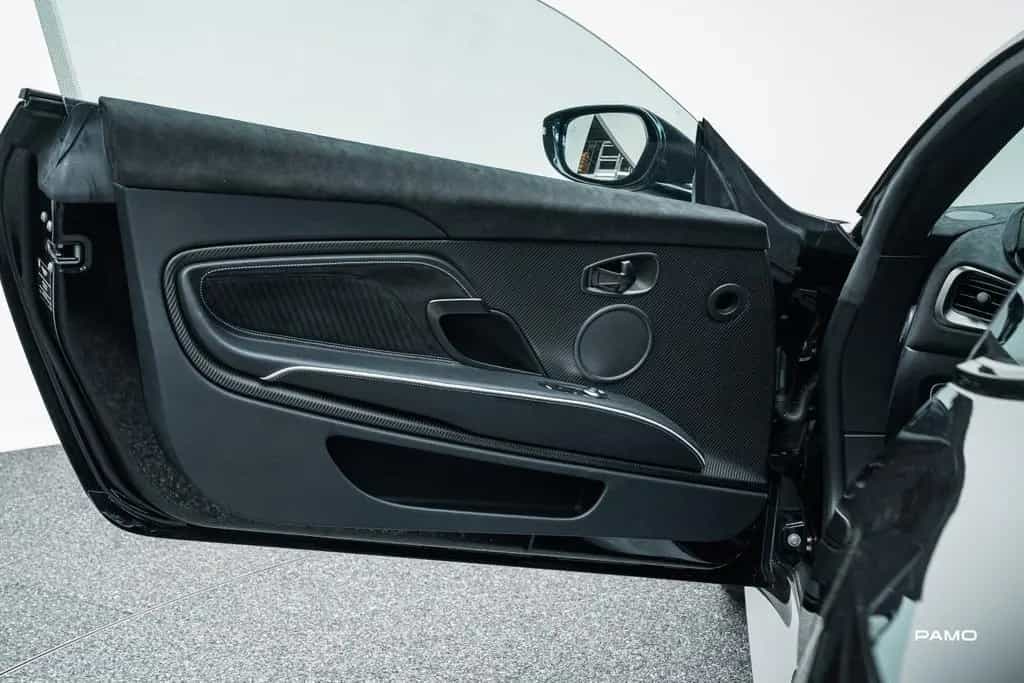 Aston Martin DBS | 1/300, Carbon, Titanium 02/2024-photo-23