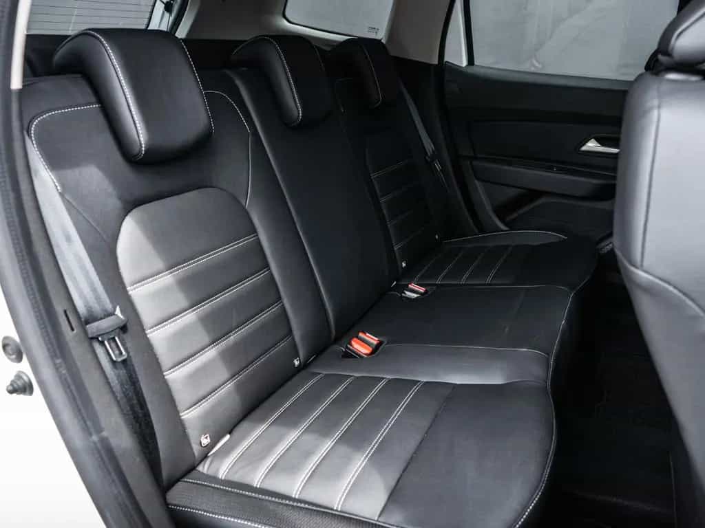 Dacia Duster II Prestige Automatik Leder 11/2022-photo-16