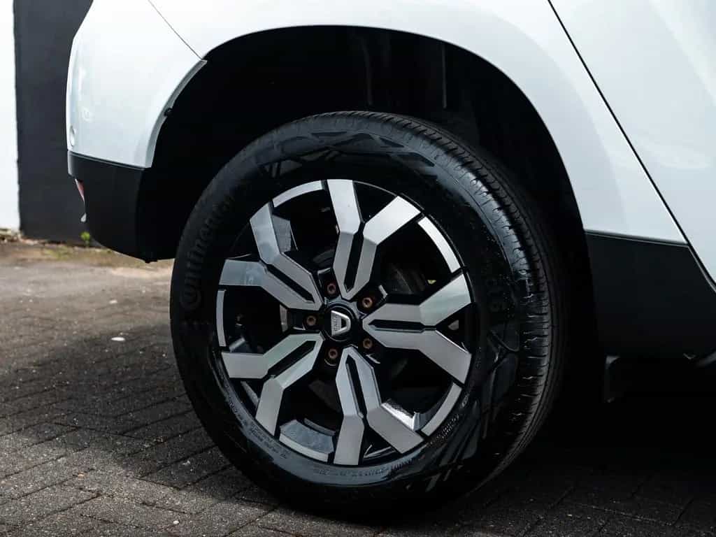 Dacia Duster II Prestige Automatik Leder 11/2022-photo-41