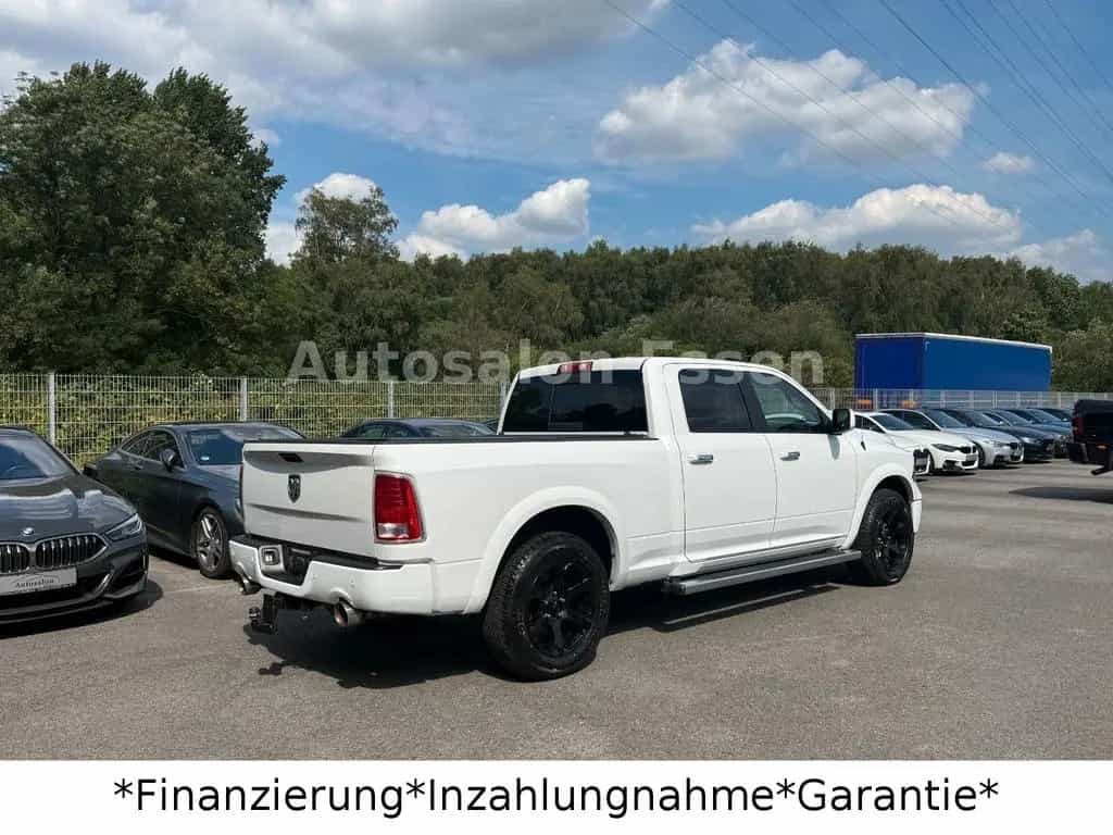 Dodge RAM 1500 5.7 V8 4x4 Laramie*Deutsch*1 Hand*LPG 05/2018-photo-17