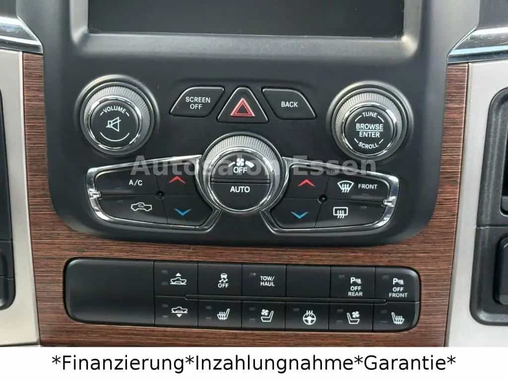 Dodge RAM 1500 5.7 V8 4x4 Laramie*Deutsch*1 Hand*LPG 05/2018-photo-46