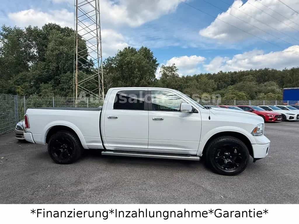 Dodge RAM 1500 5.7 V8 4x4 Laramie*Deutsch*1 Hand*LPG 05/2018-photo-9