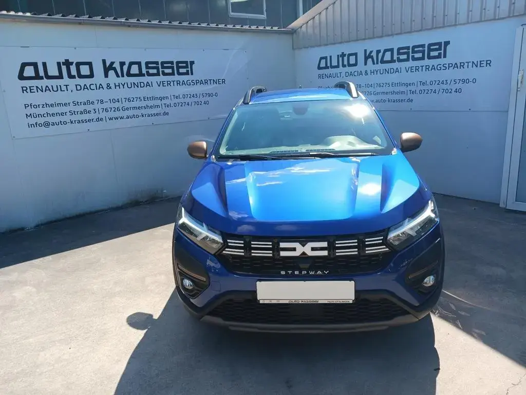Main__Slider__Photo:Dacia Sandero Stepway Extreme TCe 110 Start&Stop MT 10/2023-1