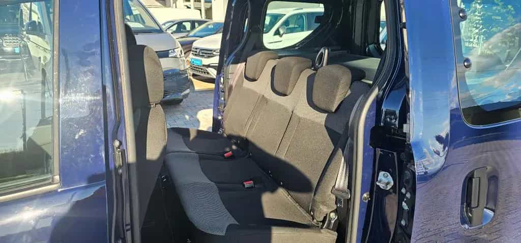 Dacia Dokker *1.6*Essential*5-Sitze*Klima*Scheckheft* 08/2019-photo-21