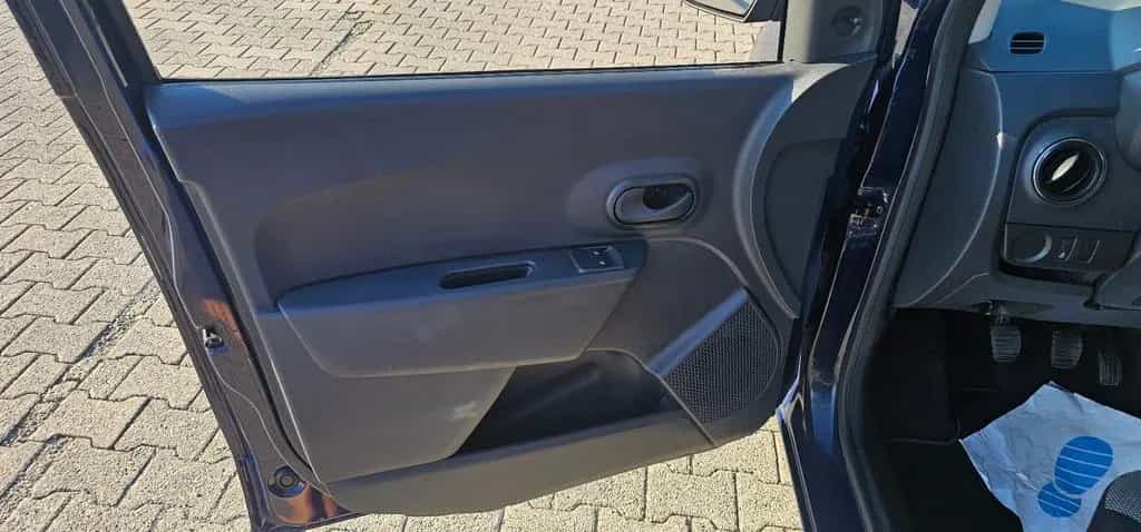 Dacia Dokker *1.6*Essential*5-Sitze*Klima*Scheckheft* 08/2019-photo-30