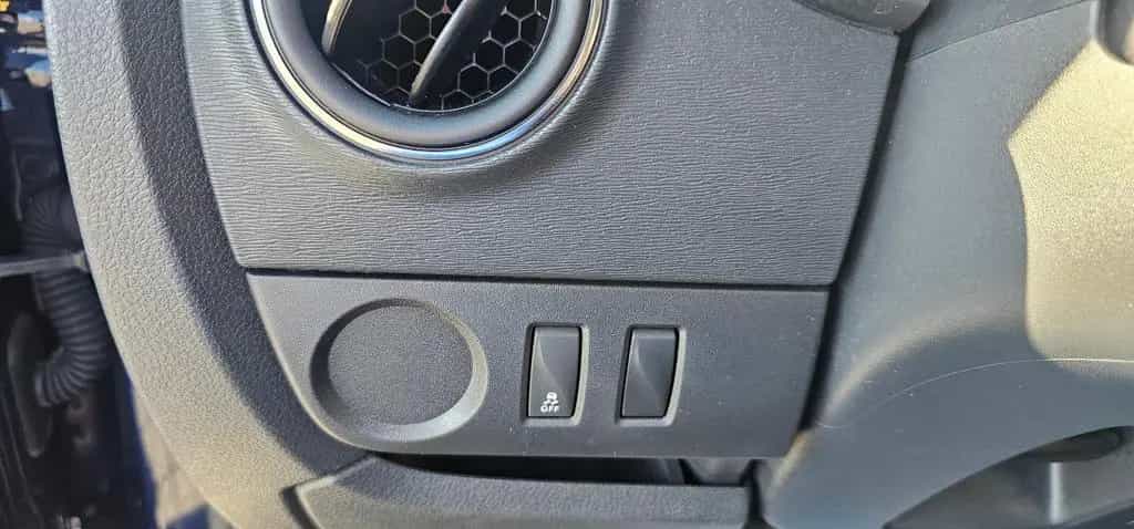 Dacia Dokker *1.6*Essential*5-Sitze*Klima*Scheckheft* 08/2019-photo-32