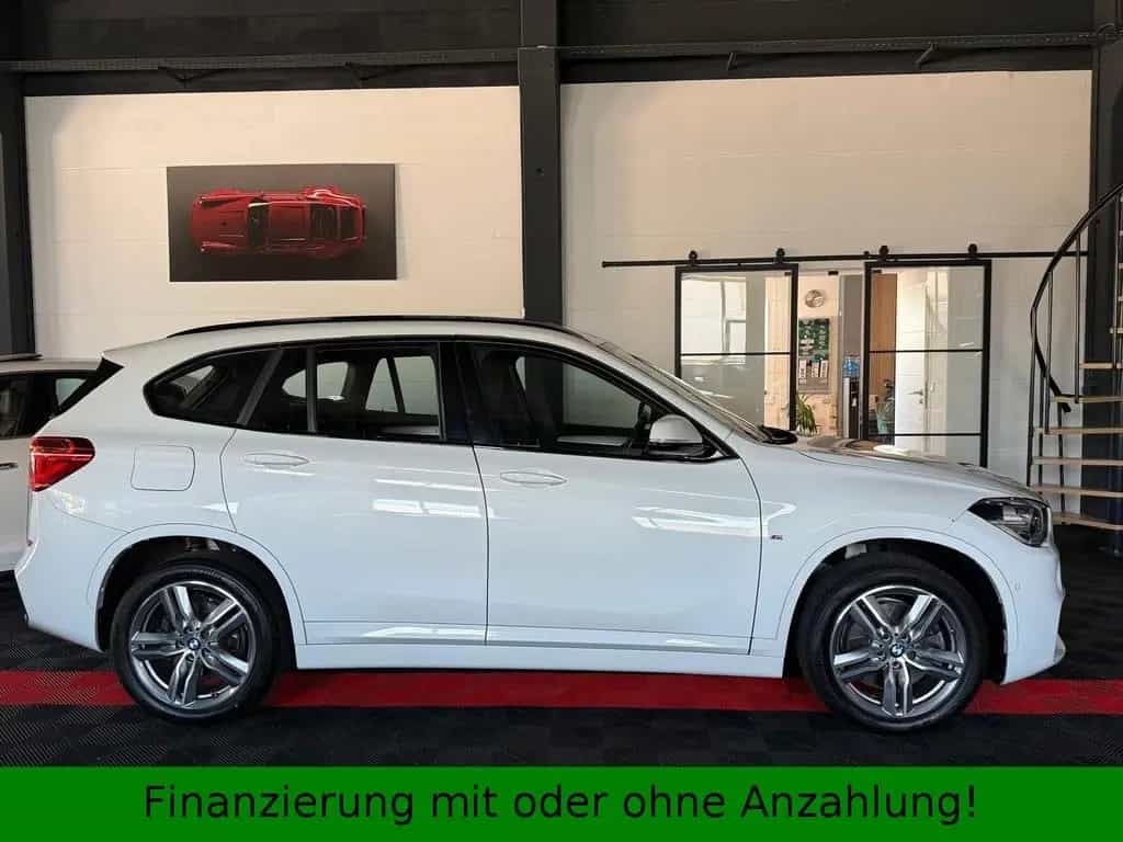 BMW X1 20i xDrive*M Sport*LED*18 Zoll*Head-UP*Navi* 06/2019-photo-3