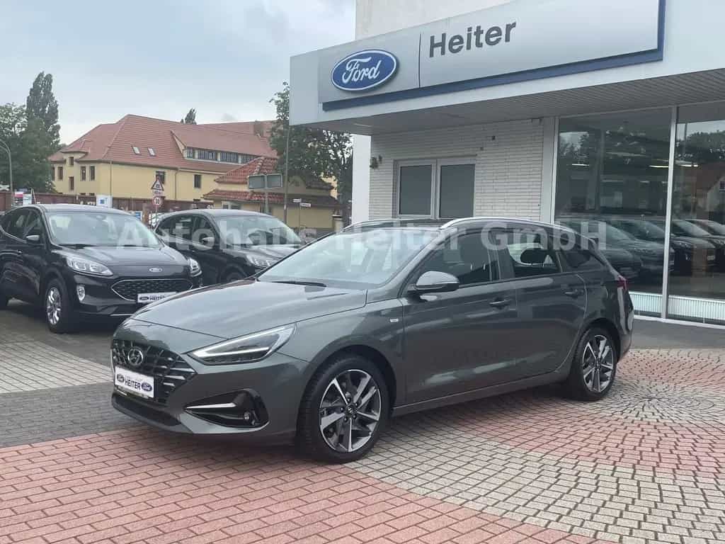 Hyundai i30 1.5 T-GDI Trend MHEV/ Automatik+Navi+Kamera 05/2024-photo-0