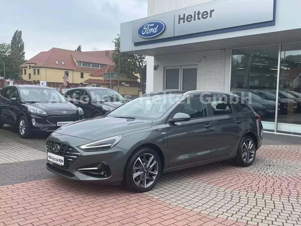 Main__Slider__Photo:Hyundai i30 1.5 T-GDI Trend MHEV/ Automatik+Navi+Kamera 05/2024-0