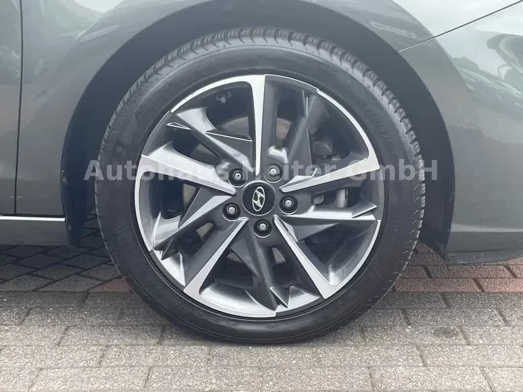 Hyundai i30 1.5 T-GDI Trend MHEV/ Automatik+Navi+Kamera 05/2024-photo-8