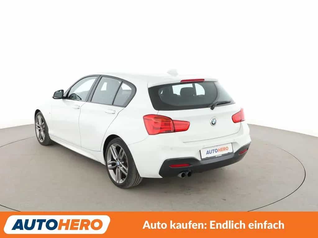 BMW 125 1er 125i M Sport Aut.*NAVI*TEMPO*PDC*SHZ*KLIMA* 02/2017-photo-3