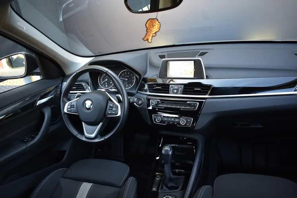 BMW X1 xDrive 20i /SPORT-LINE/AUTOMATIK/SHZ/AHK/NAVI 05/2016-photo-15