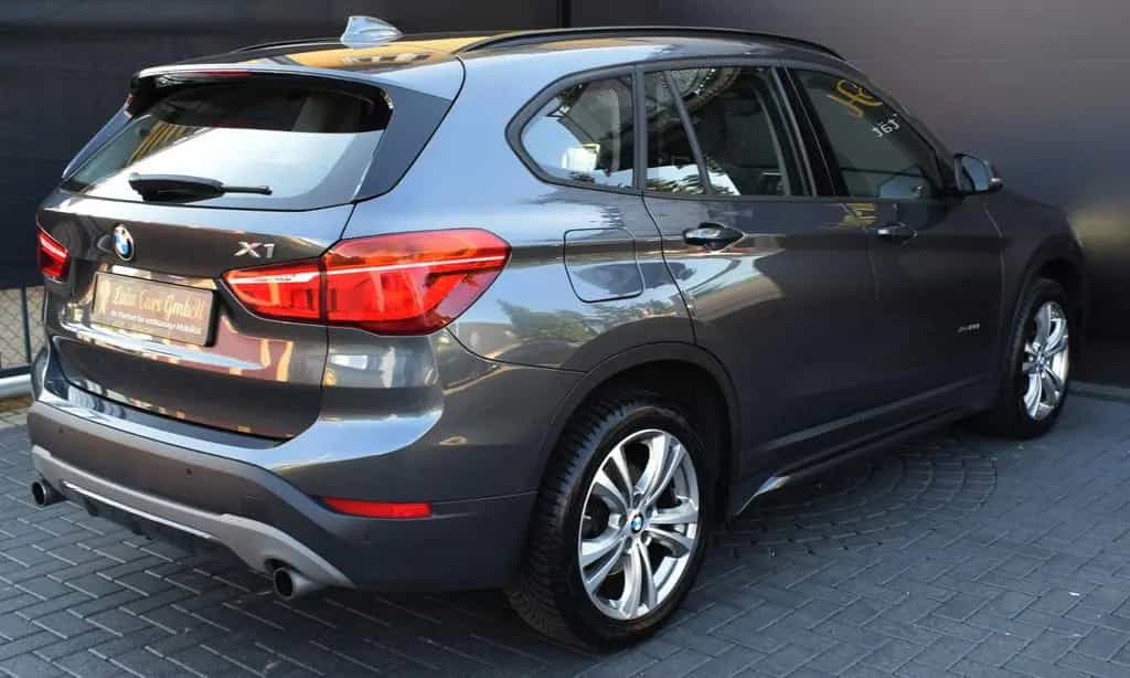 BMW X1 xDrive 20i /SPORT-LINE/AUTOMATIK/SHZ/AHK/NAVI 05/2016-photo-5