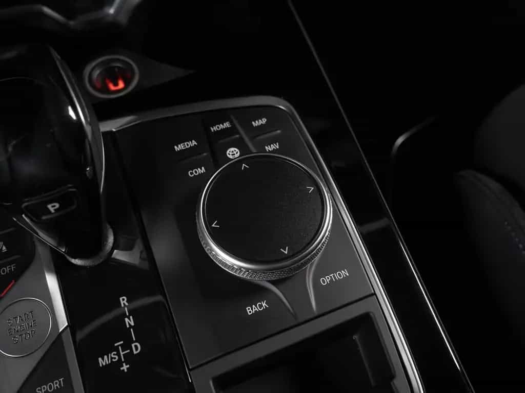BMW M135 i xDrive *M-SITZ*H&K*REMUS* 12/2019-photo-19