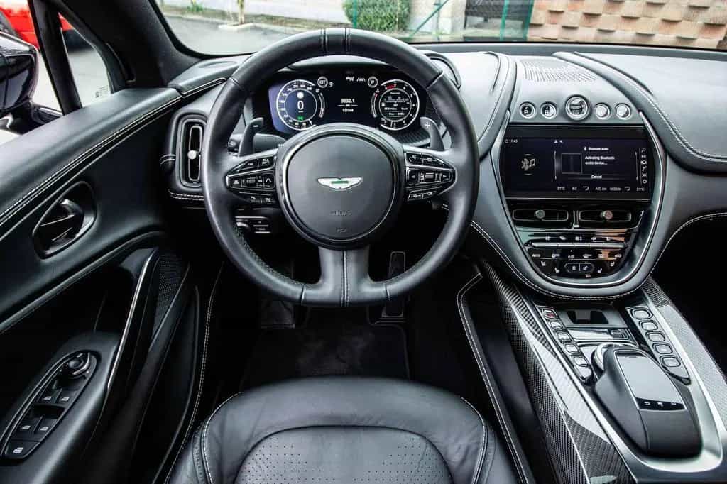 Aston Martin DBX 1 OWNER*14m ASTON WARRANTY*FULL SERVICE BOOK 07/2021-photo-24
