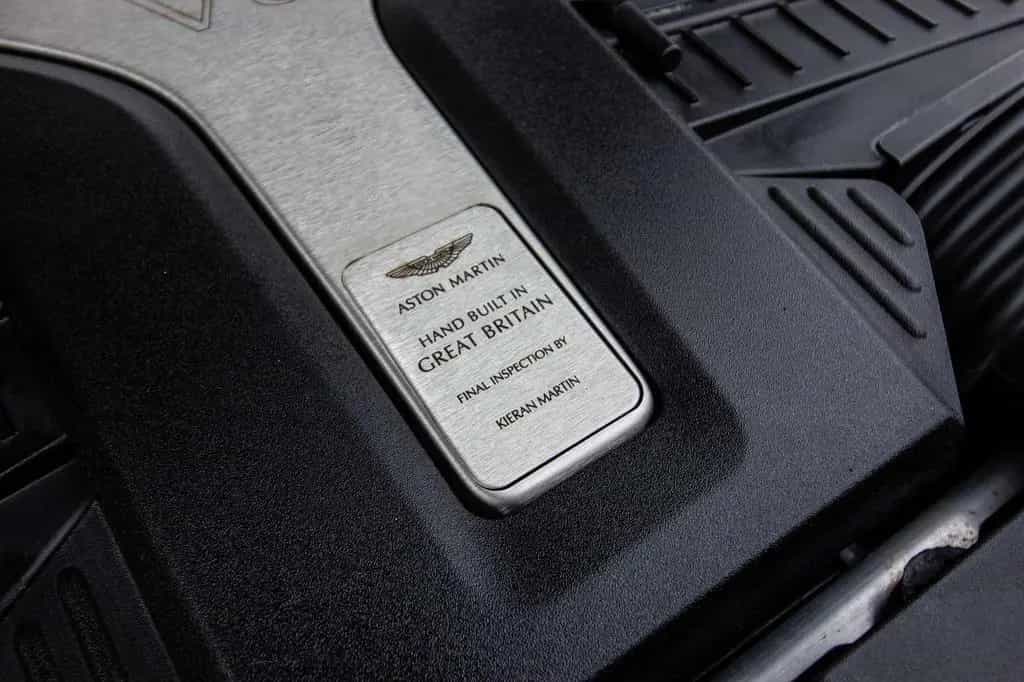 Aston Martin DBX 1 OWNER*14m ASTON WARRANTY*FULL SERVICE BOOK 07/2021-photo-40