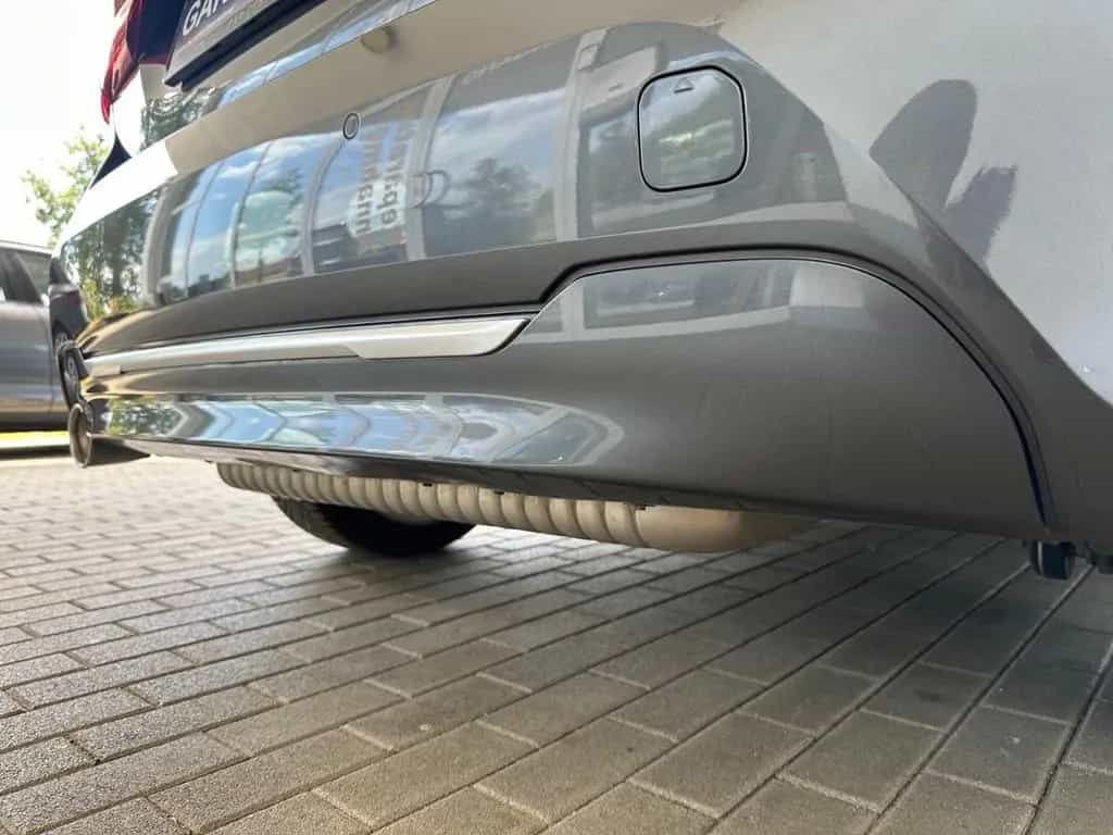 BMW 118 i Luxury Line/Tempomat/Navi/249€Finanzierung 11/2019-photo-12