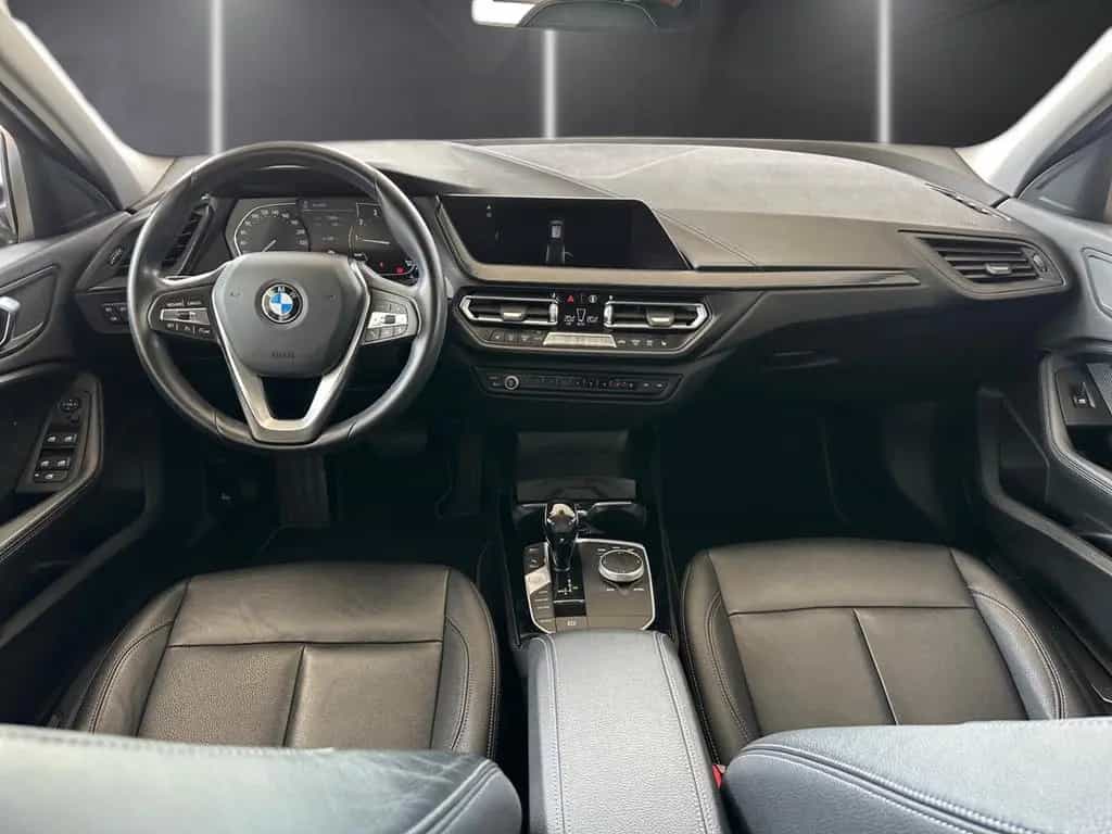 BMW 118 i Luxury Line/Tempomat/Navi/249€Finanzierung 11/2019-photo-18