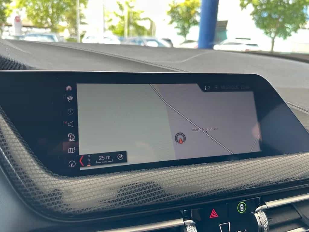 BMW 118 i Luxury Line/Tempomat/Navi/249€Finanzierung 11/2019-photo-25