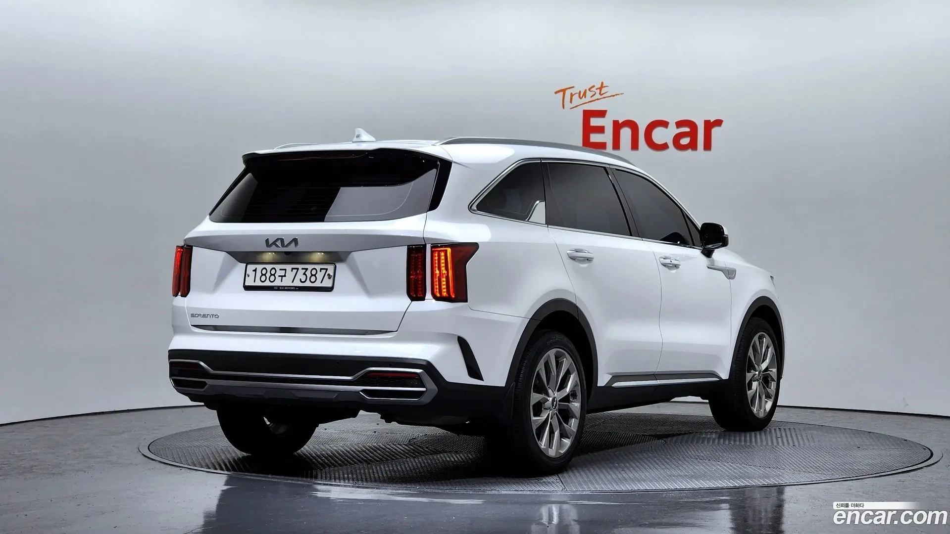 Main__Slider__Photo:Sorento Kia 2022.10-1
